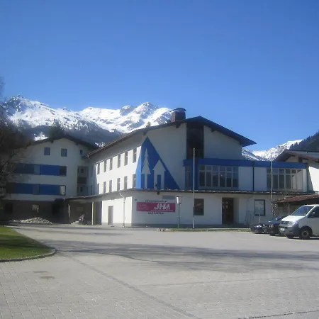 Jugendherberge Bad Gastein Vandrarhem *